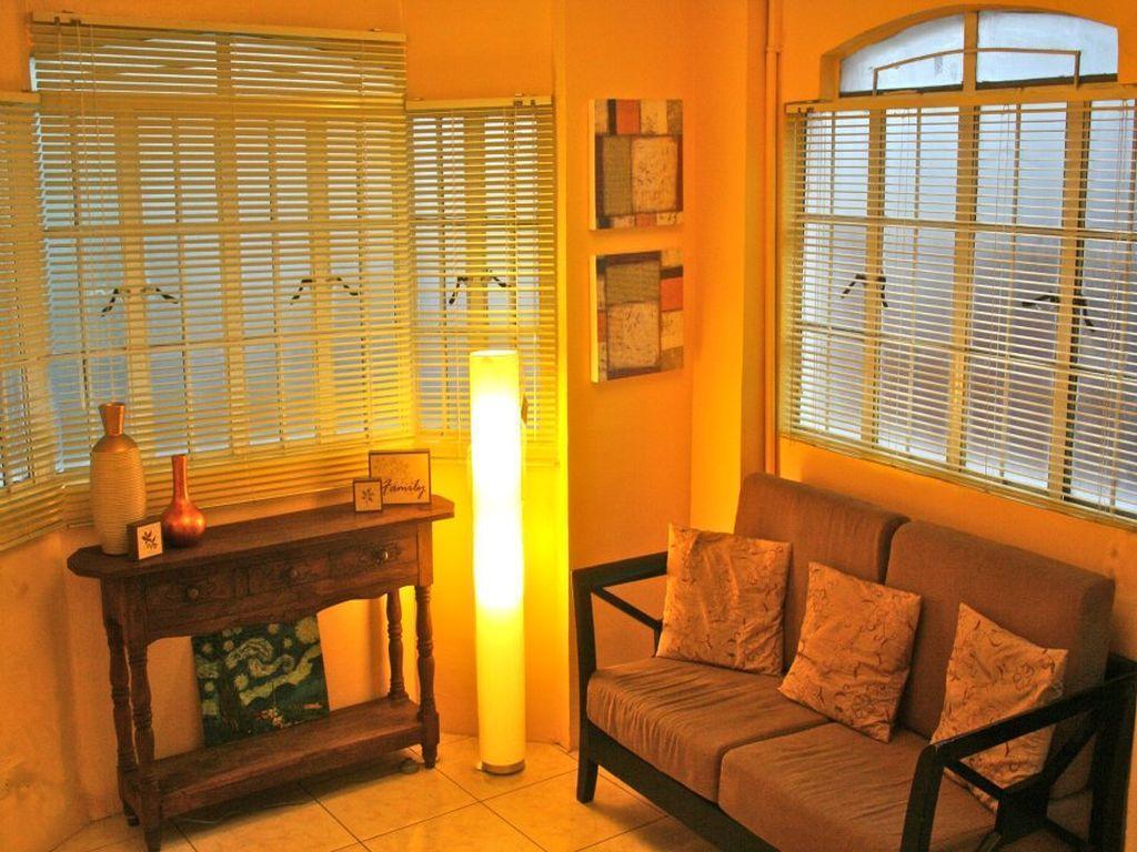 1 River Central Hostel Makati City Dış mekan fotoğraf